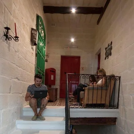 The 1930's Maltese 圣保罗湾城