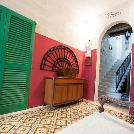 Penzion The 1930's Maltese *