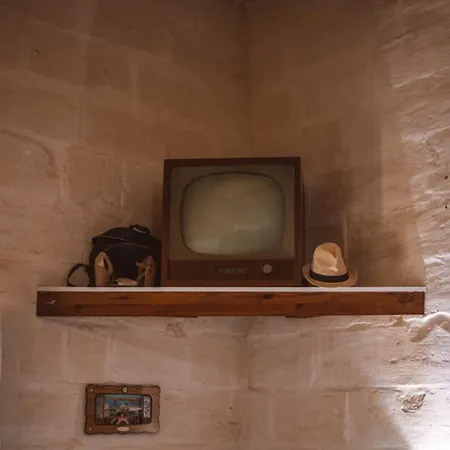 The 1930's Maltese 세인트폴스베이