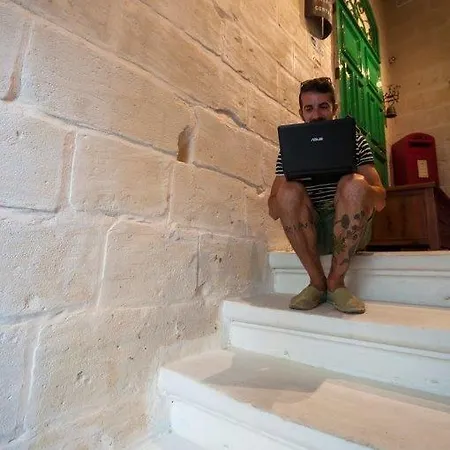 Casa de hóspedes The 1930's Maltese St. Paul's Bay