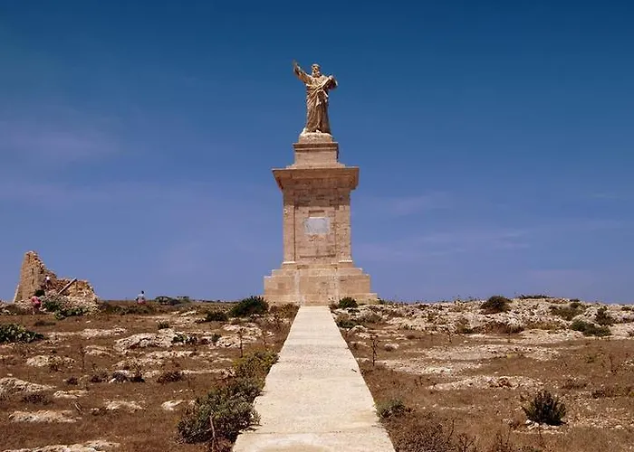 بيت ضيافة The 1930's Maltese
